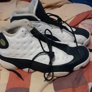 Jordon retro 13 size 9